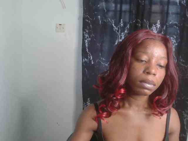 Nasty-lilly webcam