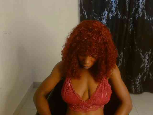 Nasty-lilly webcam