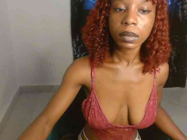 Nasty-lilly webcam
