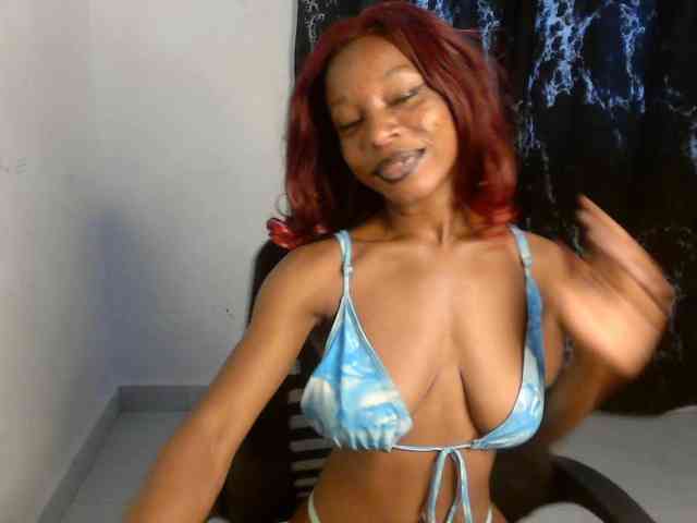 Nasty-lilly webcam