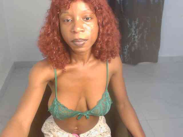 Nasty-lilly webcam