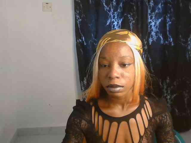 Nasty-lilly webcam