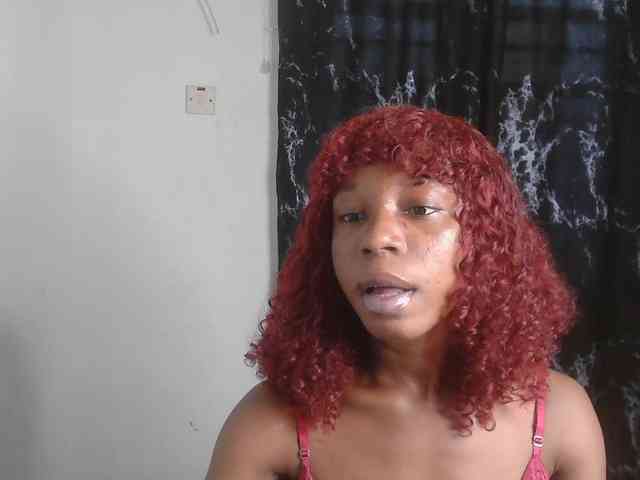 Nasty-lilly webcam