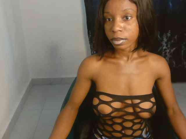 Nasty-lilly webcam