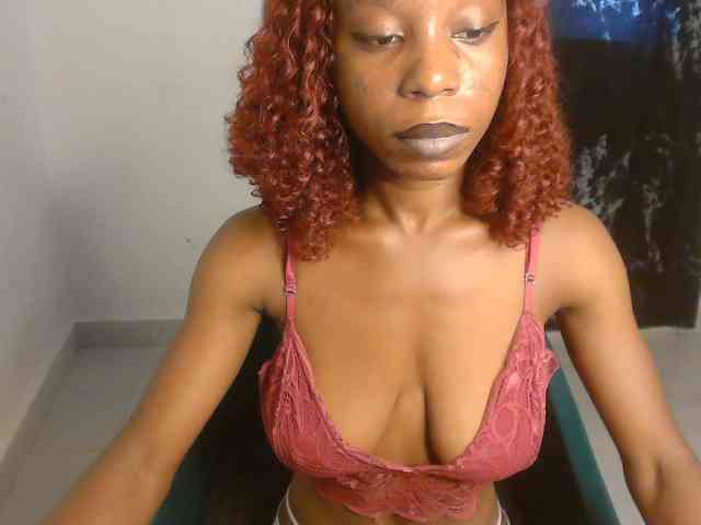 Nasty-lilly webcam