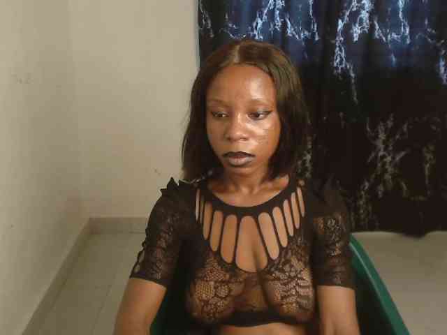Nasty-lilly webcam