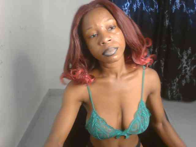 Nasty-lilly webcam
