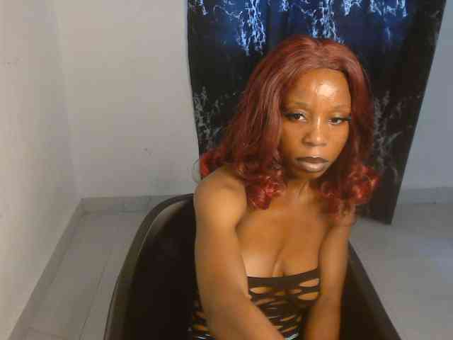 Nasty-lilly webcam