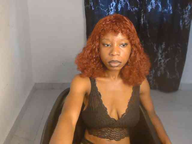 Nasty-lilly webcam