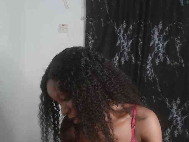 Nasty-lilly webcam