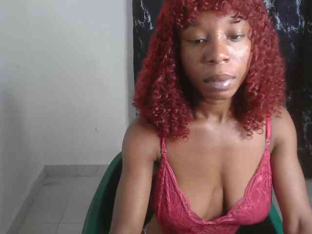 Nasty-lilly webcam