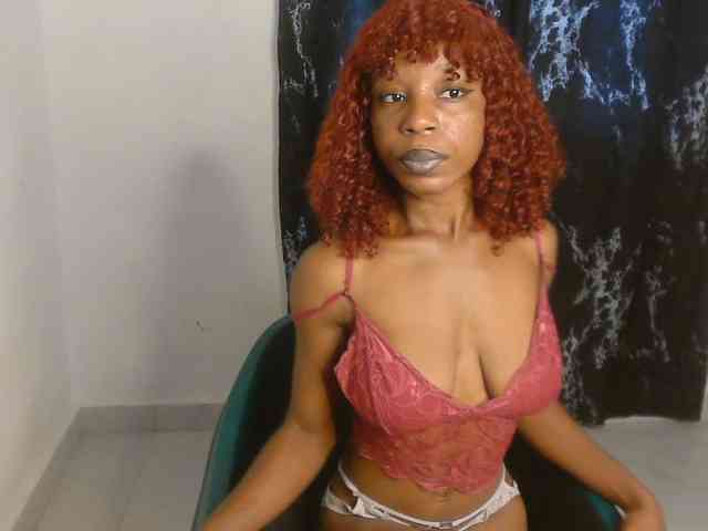 Nasty-lilly webcam