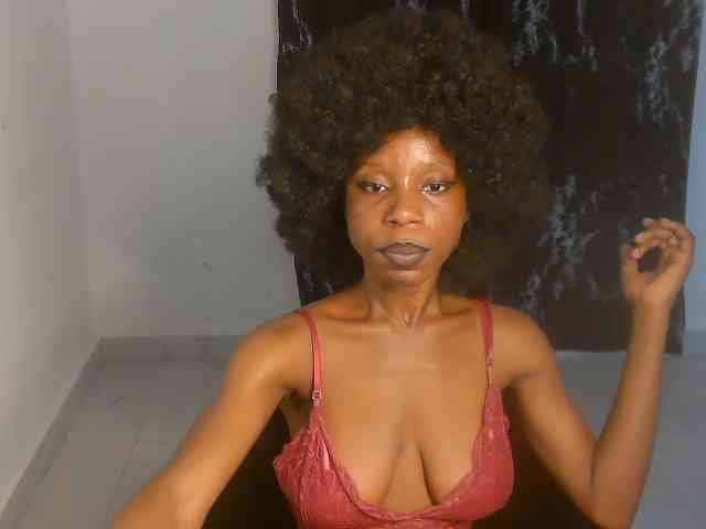 Nasty-lilly webcam