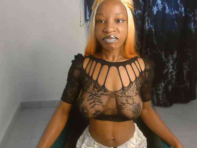 Nasty-lilly webcam
