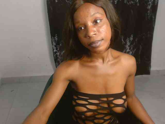 Nasty-lilly webcam