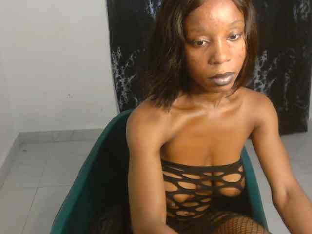 Nasty-lilly webcam