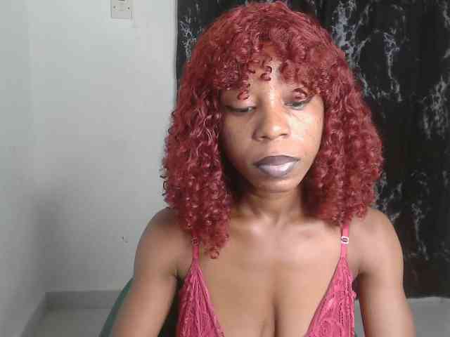 Nasty-lilly webcam