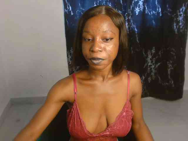 Nasty-lilly webcam