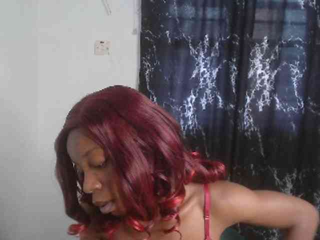 Nasty-lilly webcam