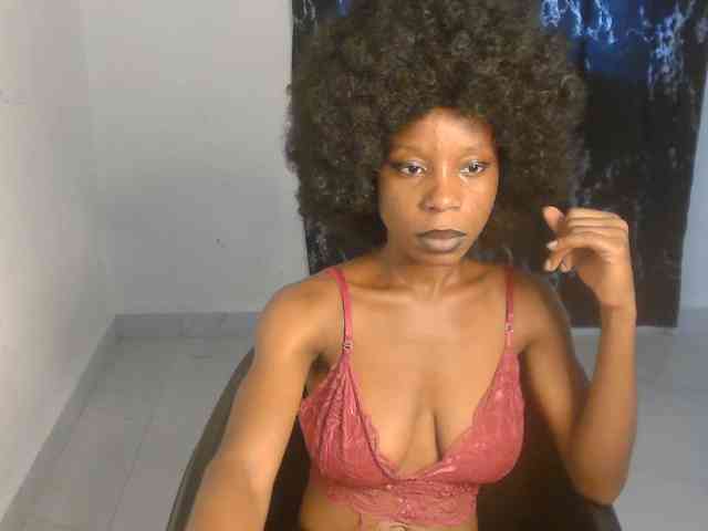 Nasty-lilly webcam