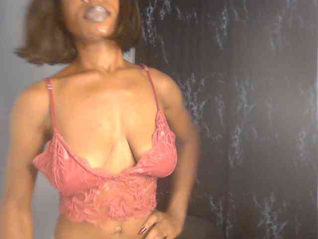 Nasty-lilly webcam