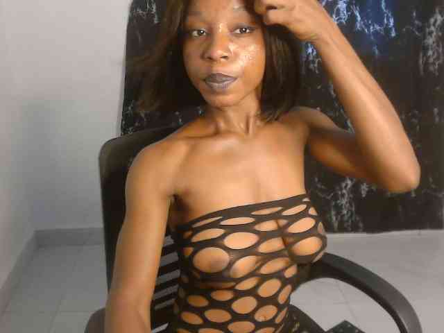 Nasty-lilly webcam