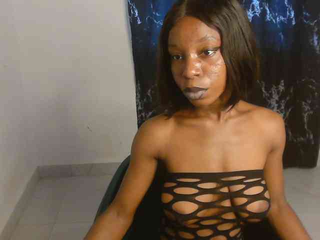 Nasty-lilly webcam