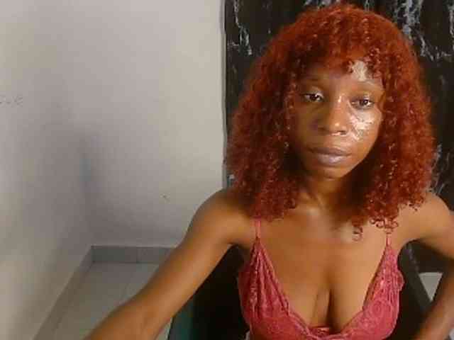 Nasty-lilly webcam