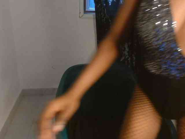 Nasty-lilly webcam
