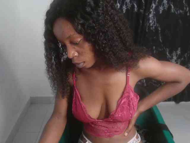 Nasty-lilly webcam