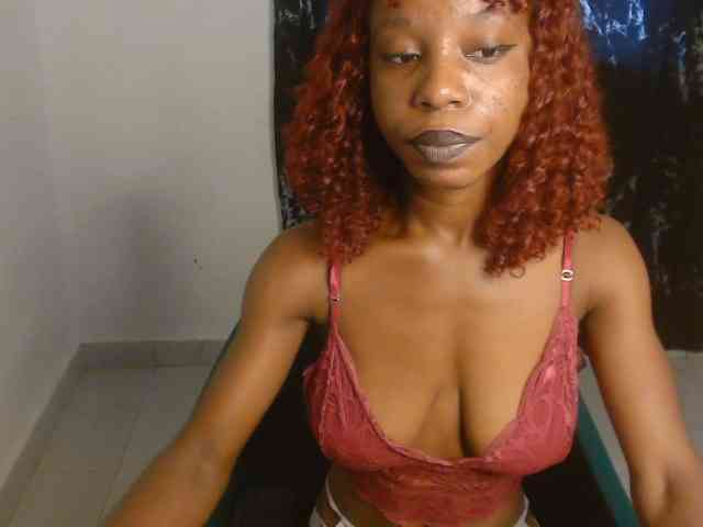 Nasty-lilly webcam