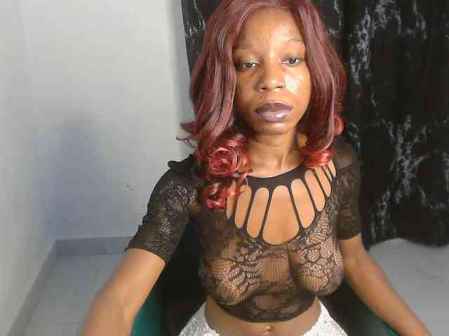 Nasty-lilly webcam