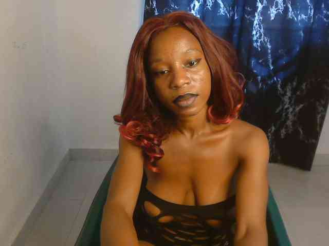 Nasty-lilly webcam