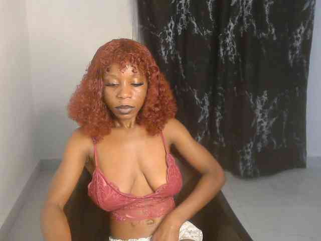 Nasty-lilly webcam