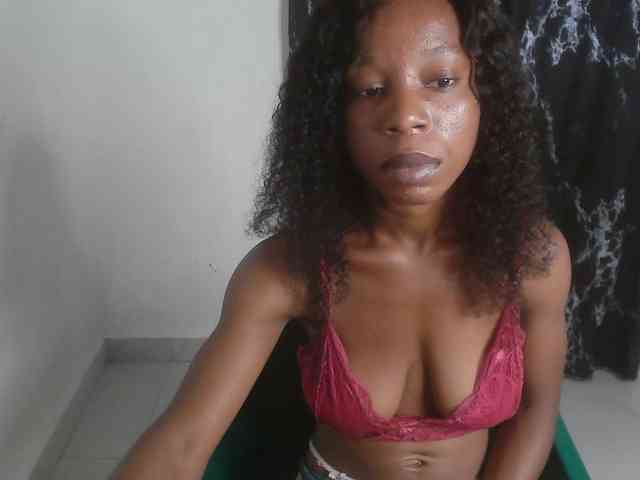 Nasty-lilly webcam