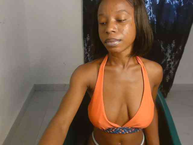 Nasty-lilly webcam