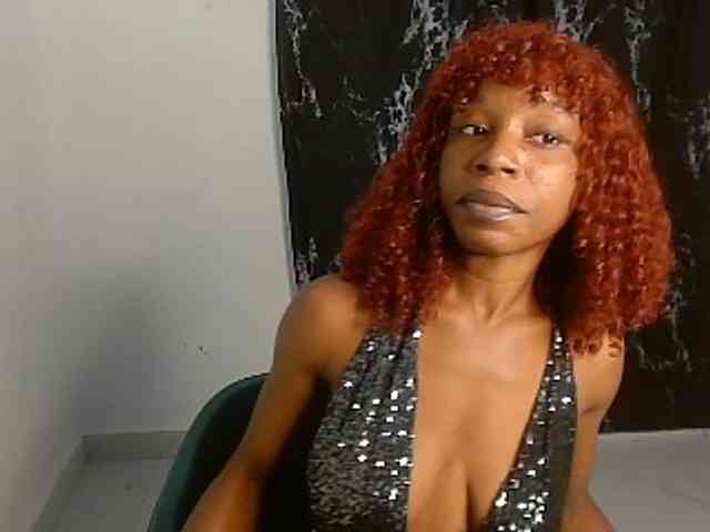 Nasty-lilly webcam