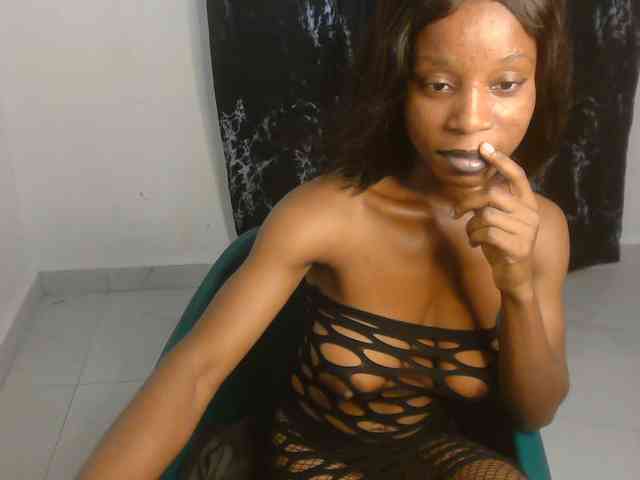 Nasty-lilly webcam