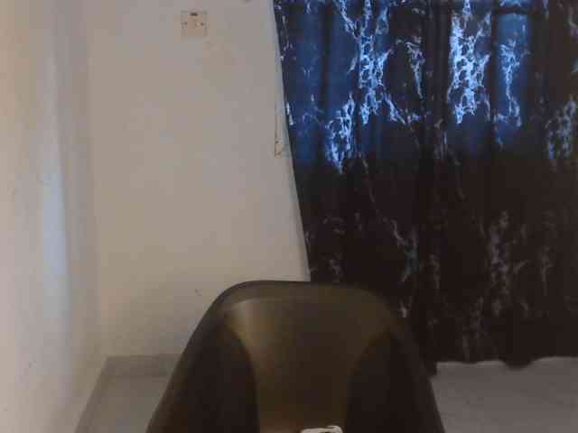 Nasty-lilly webcam