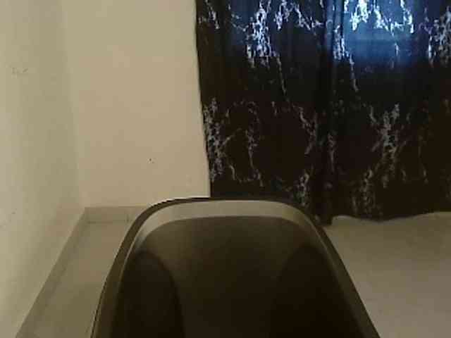Nasty-lilly webcam