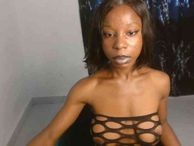 Nasty-lilly webcam