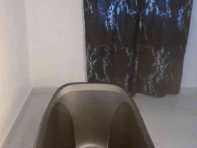 Nasty-lilly webcam