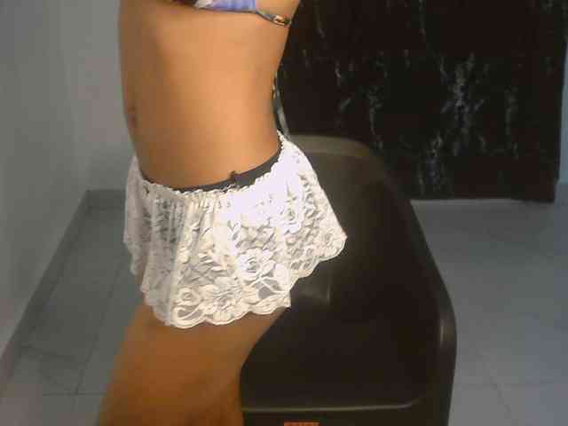 Nasty-lilly webcam