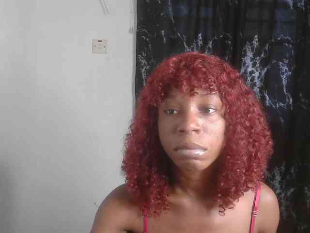 Nasty-lilly webcam