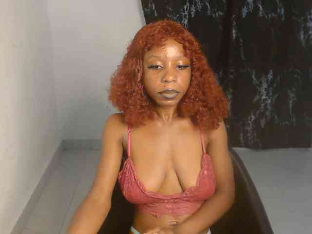 Nasty-lilly webcam