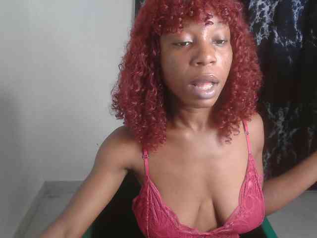Nasty-lilly webcam