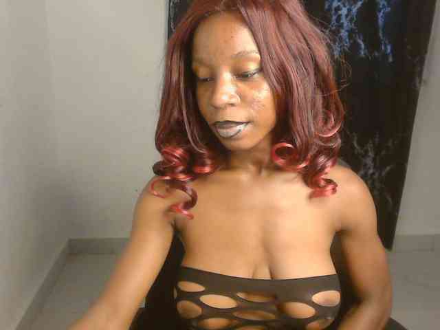 Nasty-lilly webcam