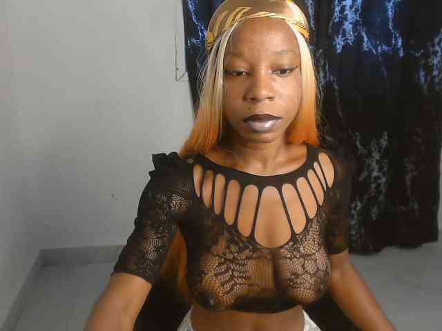 Nasty-lilly webcam