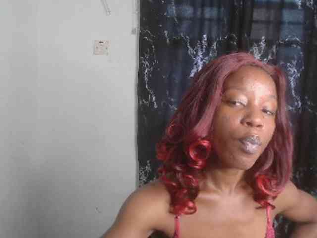 Nasty-lilly webcam