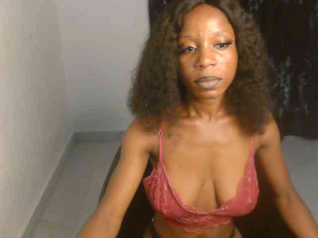 Nasty-lilly webcam